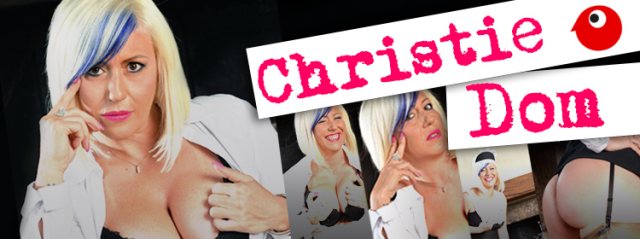 Christie Dom: la prima Pinkomilf italiana